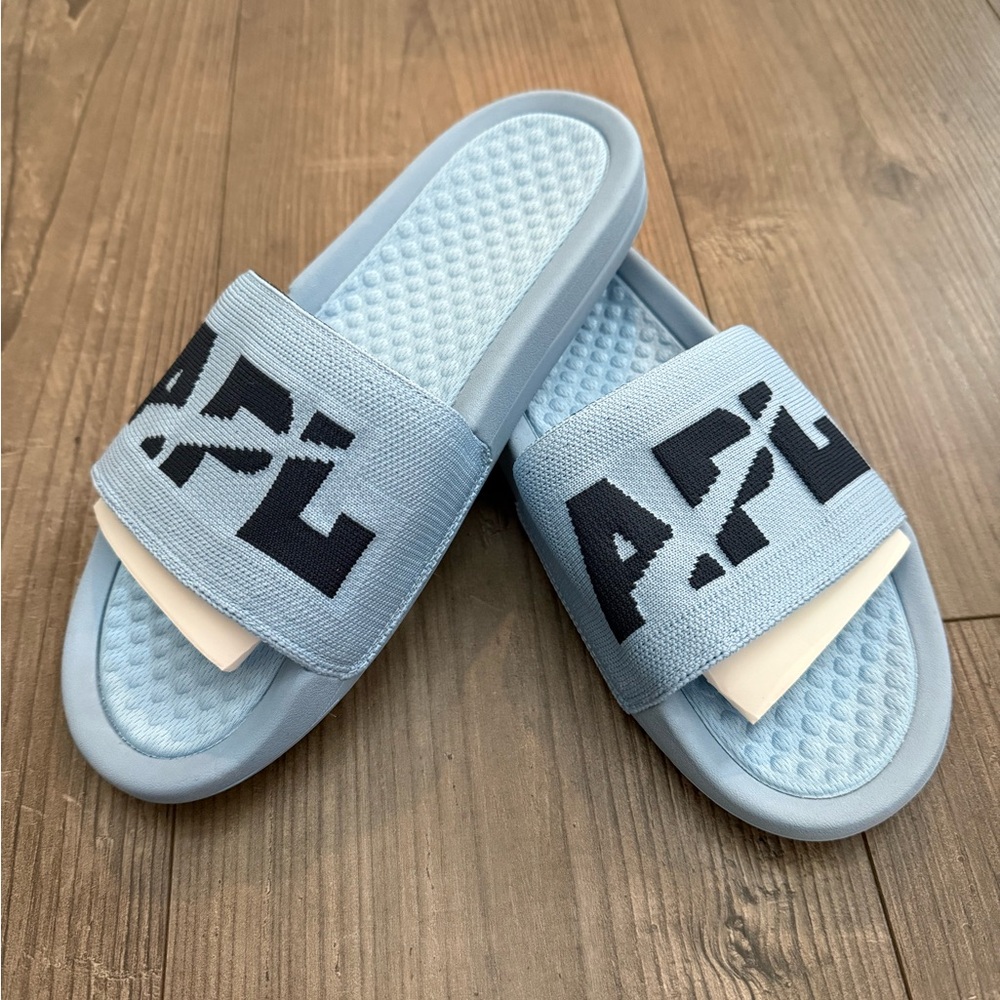APL Women’s Techloom Slide Ice Blue Midnight